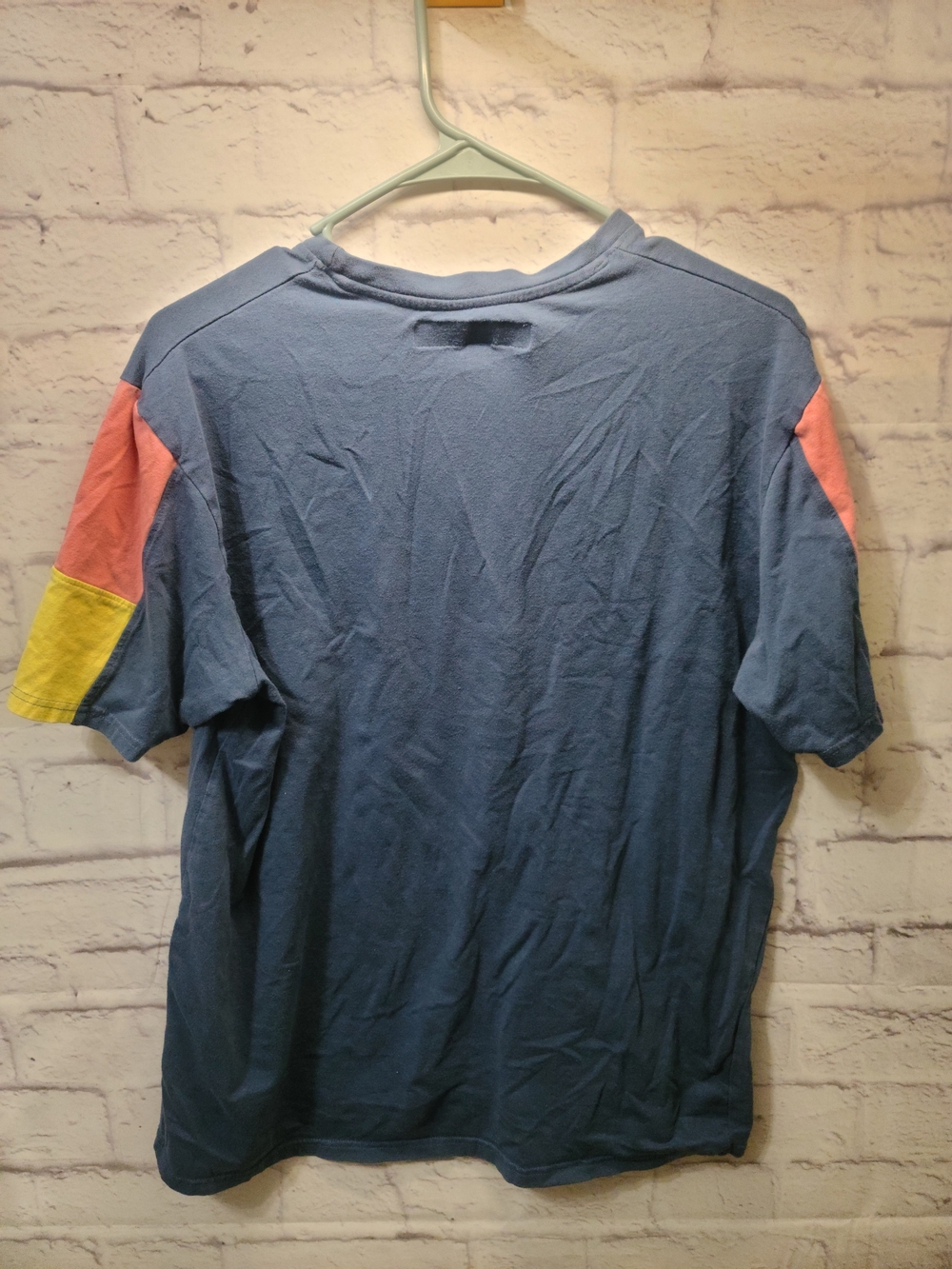 🌻🌻Free Planet Colorblock Tee- Bundle And Save! - Picture 2 of 3